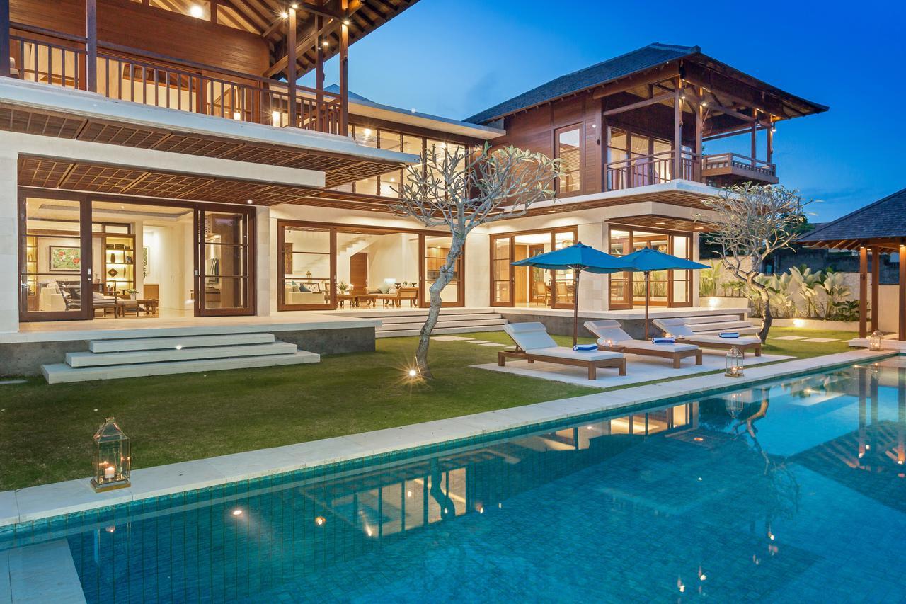 Villa Rusa Biru - Modern Villa With Private Pool And Cook In The Heart Of Berawa Canggu Zewnętrze zdjęcie
