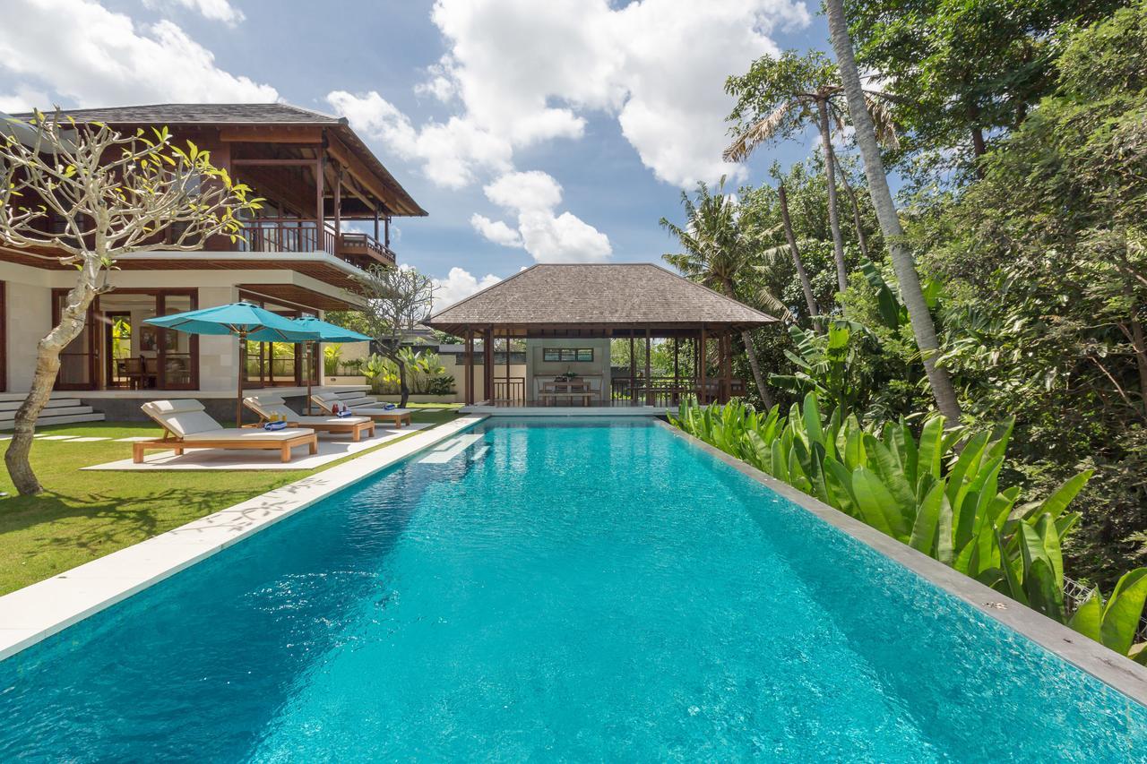 Villa Rusa Biru - Modern Villa With Private Pool And Cook In The Heart Of Berawa Canggu Zewnętrze zdjęcie
