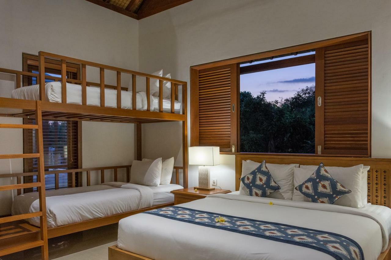 Villa Rusa Biru - Modern Villa With Private Pool And Cook In The Heart Of Berawa Canggu Zewnętrze zdjęcie
