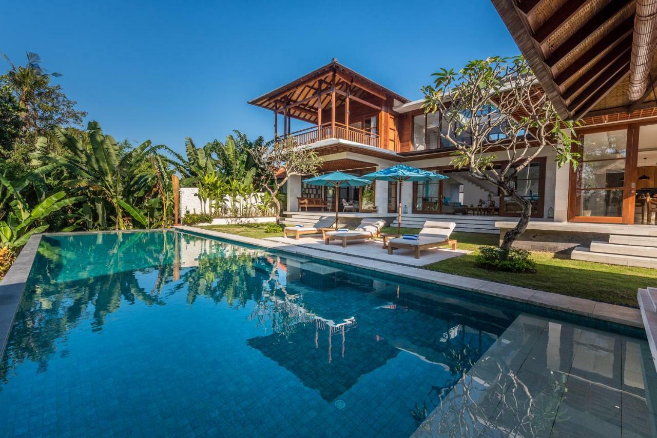 Villa Rusa Biru - Modern Villa With Private Pool And Cook In The Heart Of Berawa Canggu Zewnętrze zdjęcie