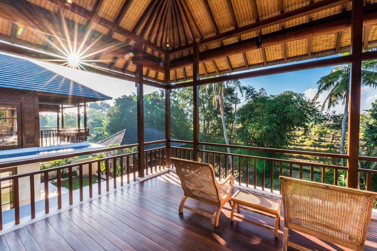 Villa Rusa Biru - Modern Villa With Private Pool And Cook In The Heart Of Berawa Canggu Zewnętrze zdjęcie