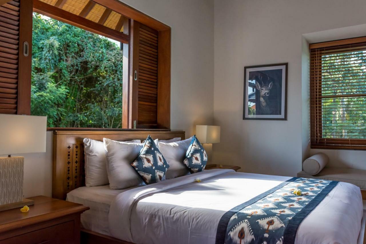 Villa Rusa Biru - Modern Villa With Private Pool And Cook In The Heart Of Berawa Canggu Zewnętrze zdjęcie