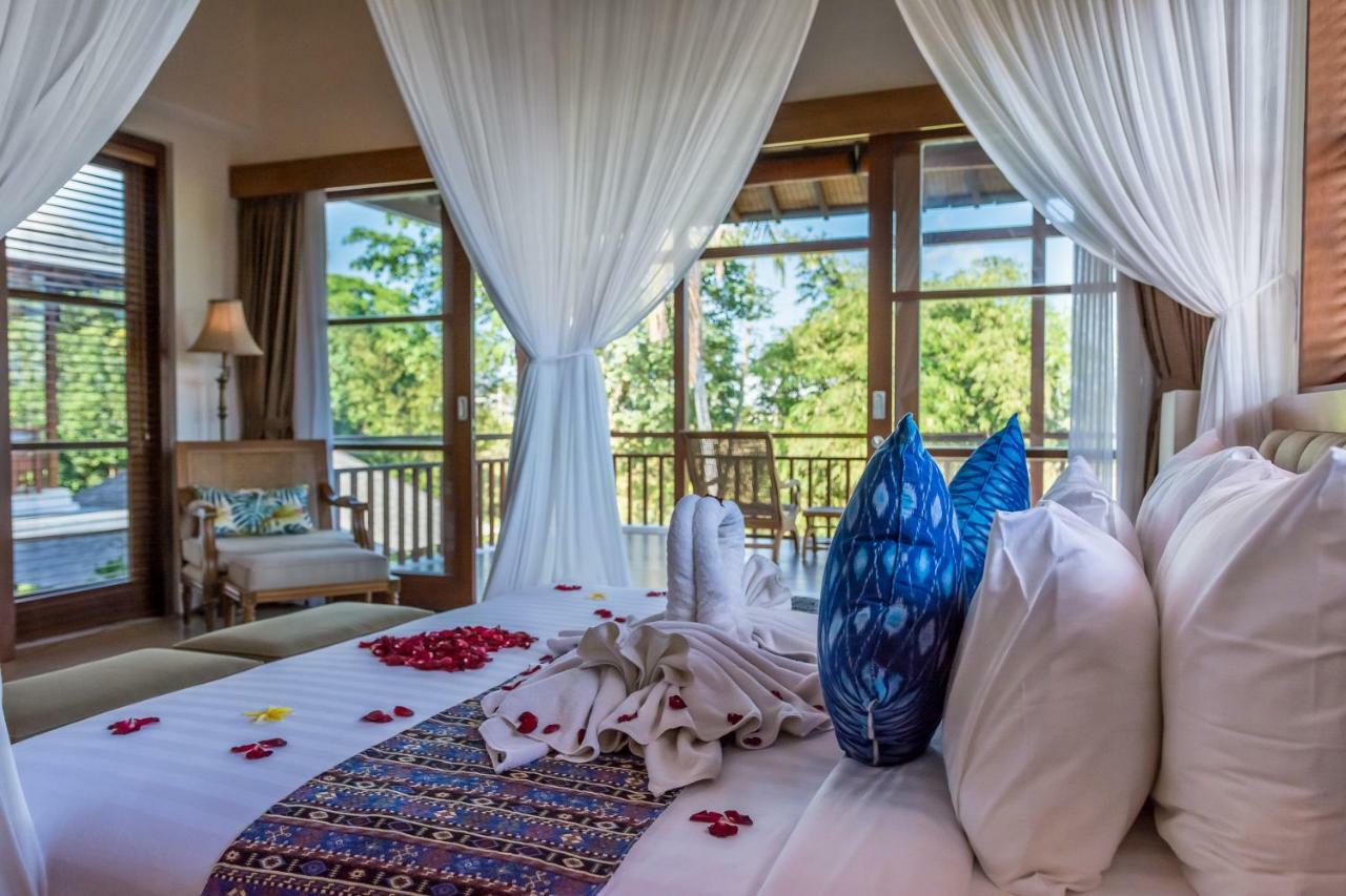 Villa Rusa Biru - Modern Villa With Private Pool And Cook In The Heart Of Berawa Canggu Zewnętrze zdjęcie